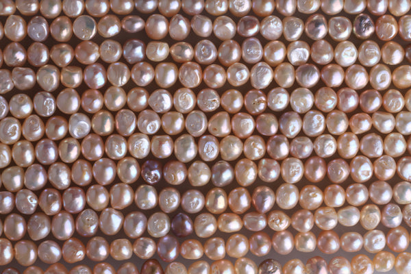 Irregular Shape Freshwater Pearl Strand 9.5-10mm (Natural colour)