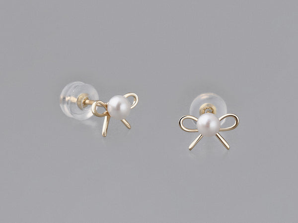 Light weight 14k gold pearl earrings