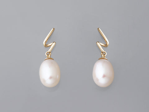 Freshwater Pearl 18K gold daily wear earrings