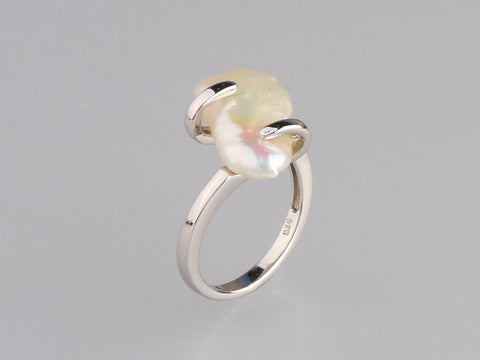 Sterling Silver Ring with Baroque Shape Freshwater Pearl