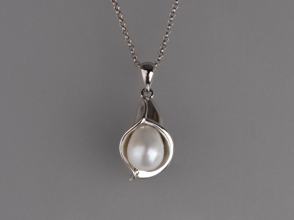 Sterling Silver Pendant with 7.5-8mm Drop Shape Freshwater Pearl