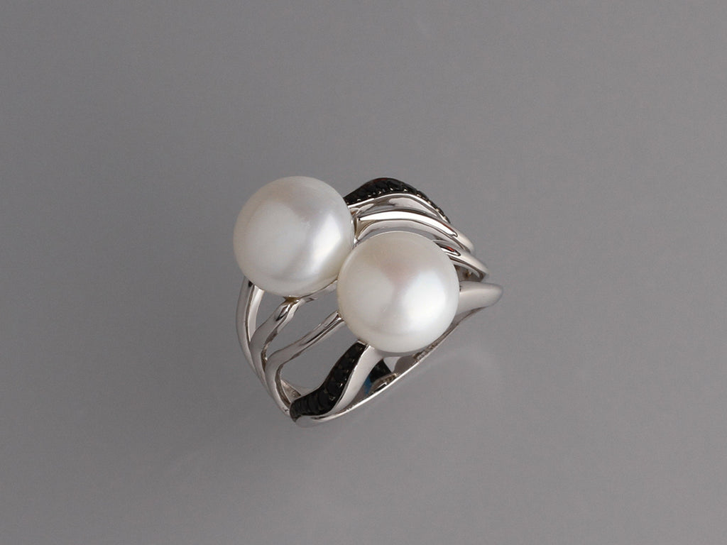 Sterling Silver Ring with 10-10.5mm Button Shape Freshwater Pearl and Black Spinel