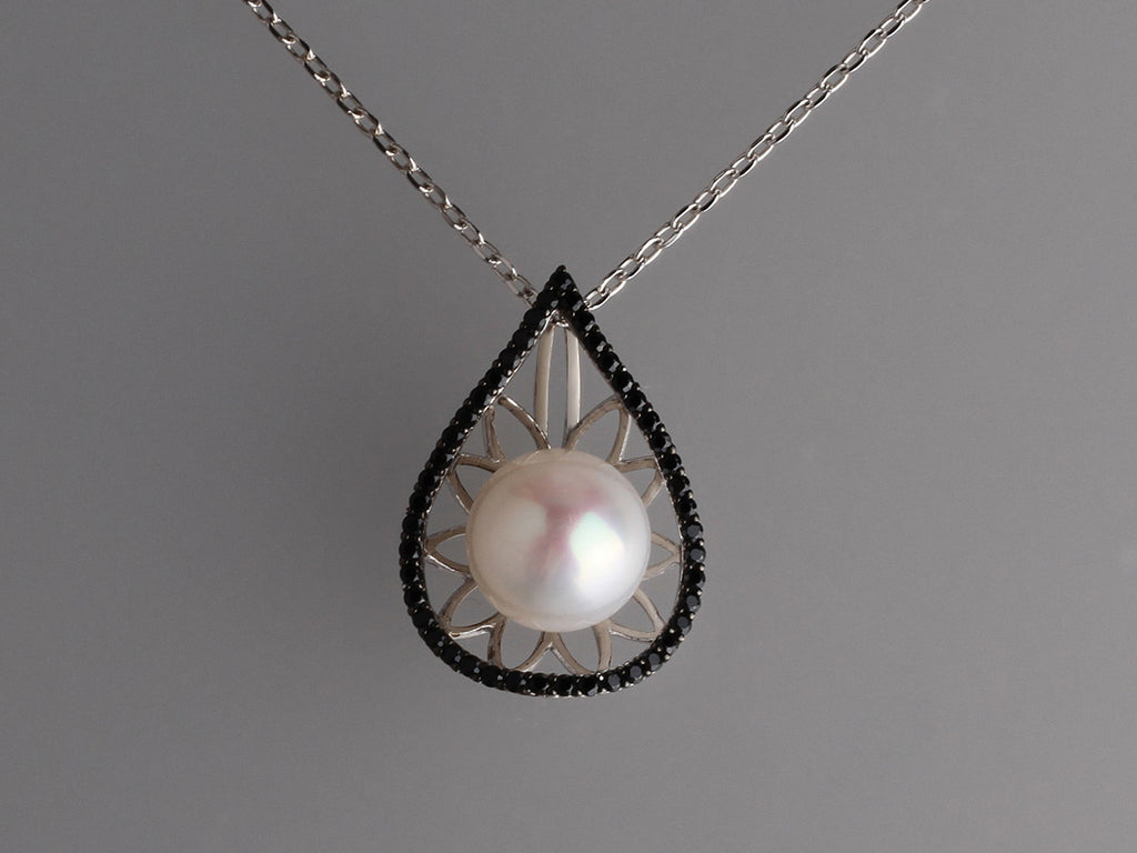 Sterling Silver Pendant 11.5-12mm Button Shape Freshwater Pearl and Black Spinel