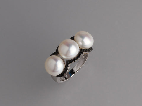 Sterling Silver Ring with 8.5-9mm Button Shape Freshwater Pearl and Black Spinel