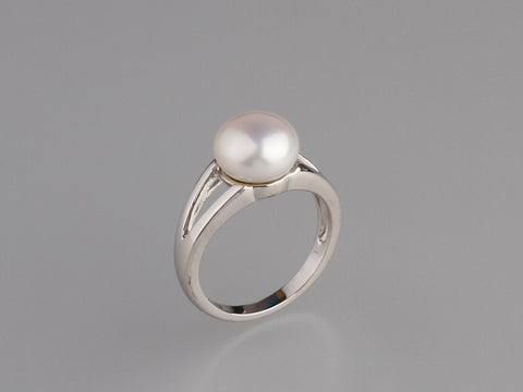 Sterling Silver Ring with 9.5-10mm Button Shape Freshwater Pearl