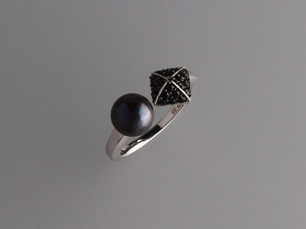 Sterling Silver Ring with 8-8.5mm Button Shape Freshwater Pearl and Black Spinel