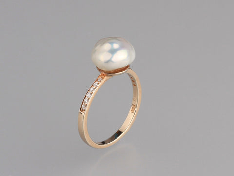 Rose Gold Plated Silver Ring with 9-10mm Baroque Shape Freshwater Pearl and Cubic Zirconia