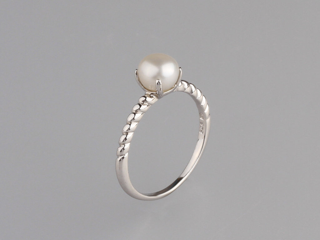 Sterling Silver Ring with 6-6.5mm Round Shape Freshwater Pearl