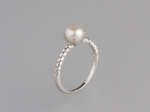 Sterling Silver Ring with 6-6.5mm Round Shape Freshwater Pearl