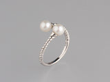 Sterling Silver Ring with 5.5-6mm Round Shape Freshwater Pearl