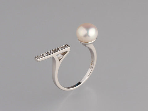 Sterling Silver Ring with 7.5-8mm Button Shape Freshwater Pearl and Cubic Zirconia