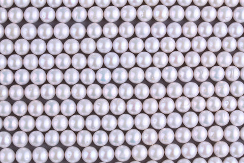 Round Pearl 8.5-9.5mm Luster: AA Shape: AA Surface:B