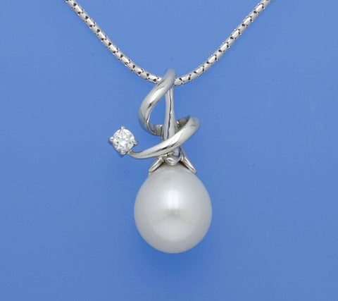 Sterling Silver Pendant with 10.5-11mm Oval Shape Freshwater Pearl and Cubic Zirconia