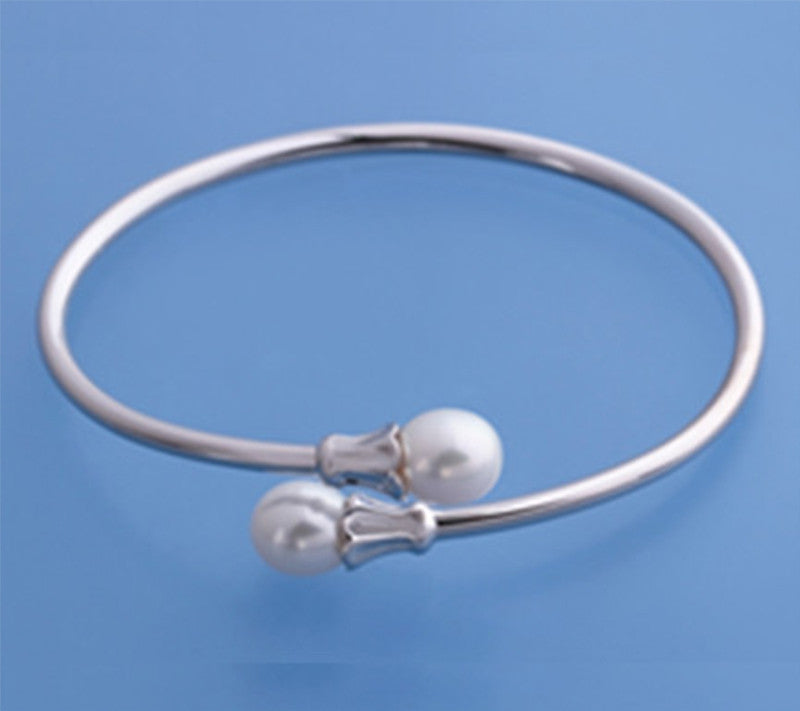 Sterling Silver Bangle with 8.5-9mm White Drop Shape Freshwater Pearl - Wing Wo Hing Jewelry Group - Pearl Jewelry Manufacturer