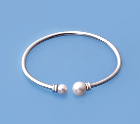 Sterling Silver Bangle with Round Shape Freshwater Pearl