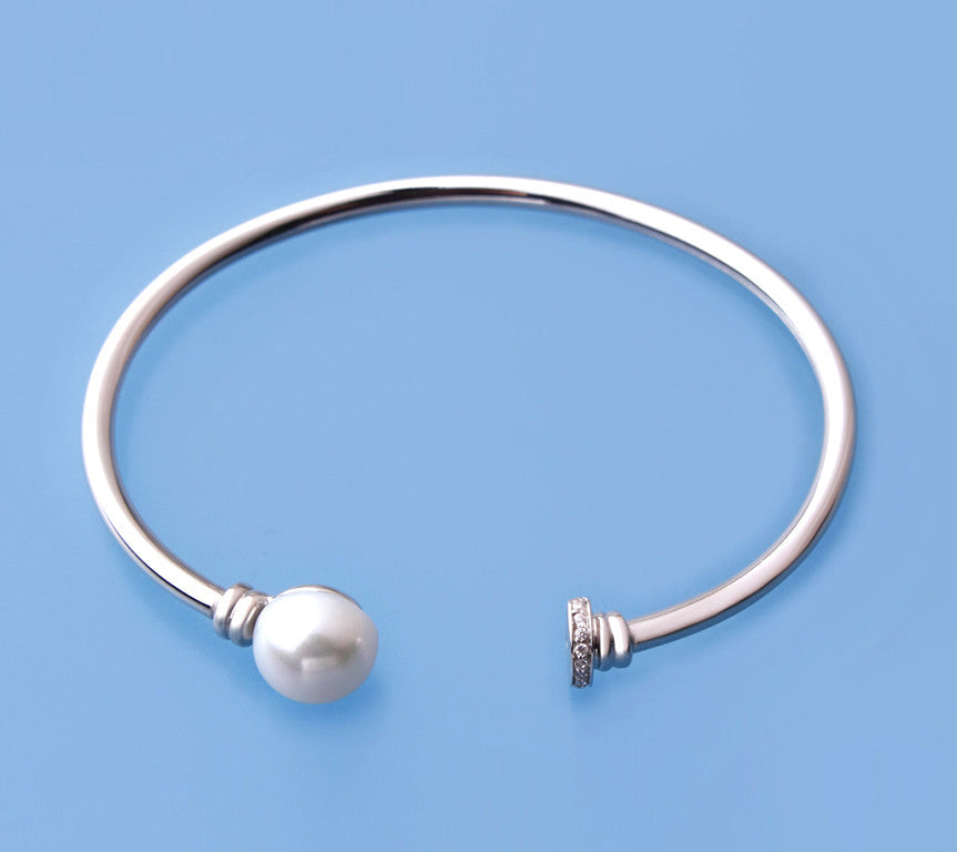 Sterling Silver Bangle with 10mm Button Shape Freshwater Pearl and Cubic Zirconia - Wing Wo Hing Jewelry Group - Pearl Jewelry Manufacturer