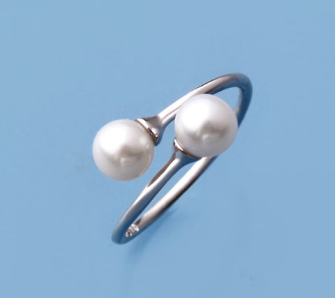 Sterling Silver with 5.5-6mm Round Shape Freshwater Pearl Ring
