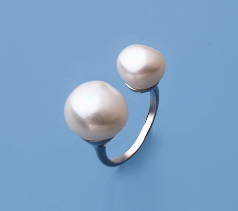 Sterling Silver Ring with Oval Shape Freshwater Pearl