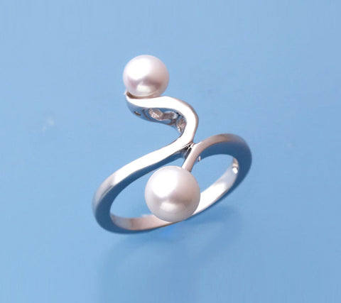 Sterling Silver Ring with Button Shape Freshwater Pearl